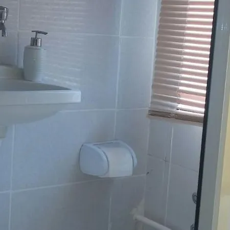 La Rosa Gazde/Camere de închiriat Siğacık